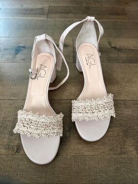 AGL Cream Crochet Strap Block Heel Sandals
